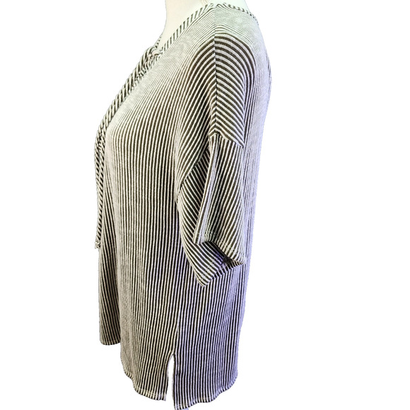 BKE Top Women’s Small Green Stripe Lace-Up Front Short Sleeve Tunic Boho Casual - Picture 6 of 10